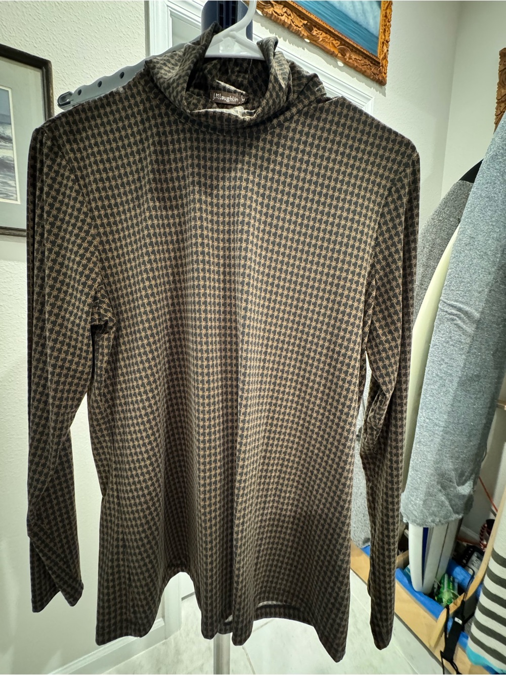 J. McLaughlin Brown Houndstooth Turtleneck Top